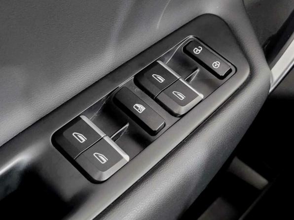 Geely Atlas I с пробегом 2019 года, цена 1 615 000 рублей, 35255 км, внедорожник, Автокод Объявления