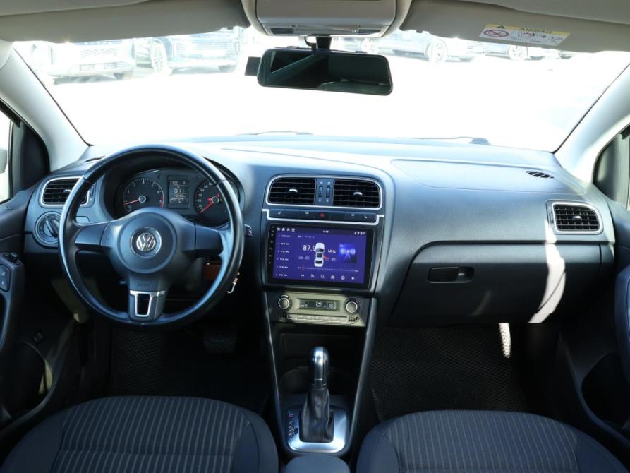 Volkswagen Polo V Москва  - изображение 12