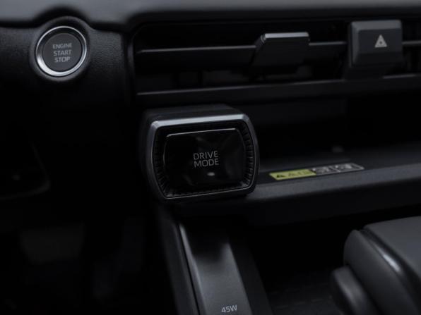 Toyota RAV4 VI (XA60) с пробегом 2026 года, цена 4 300 000 рублей, 10 км, внедорожник, Автокод Объявления