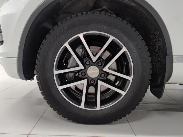 Volkswagen Touareg II Рестайлинг с пробегом 2014 года, цена 1 699 000 рублей, 308430 км, внедорожник, Автокод Объявления