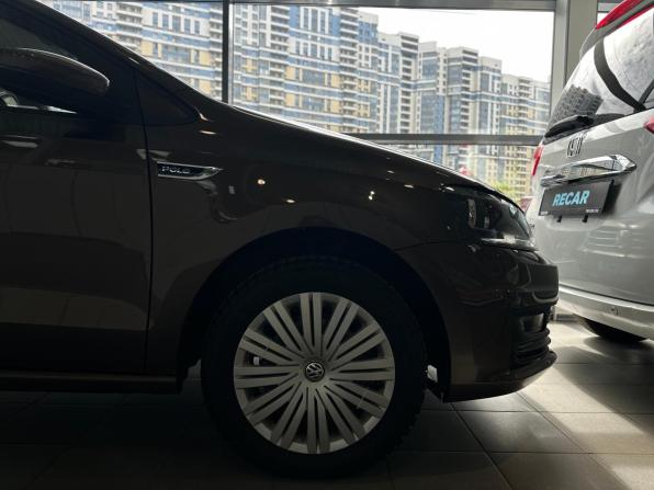 Volkswagen Polo V Рестайлинг с пробегом 2016 года, цена 1 300 000 рублей, 86374 км, седан, Автокод Объявления