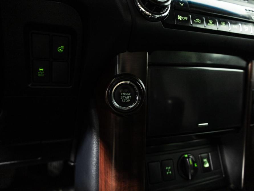 Toyota Land Cruiser Prado 150 Series Рестайлинг 1 Санкт-Петербург  - изображение 20