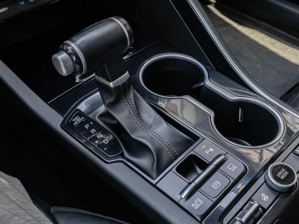 Kia K5 III с пробегом 2020 года, цена 2 459 000 рублей, 91993 км, седан, Автокод Объявления