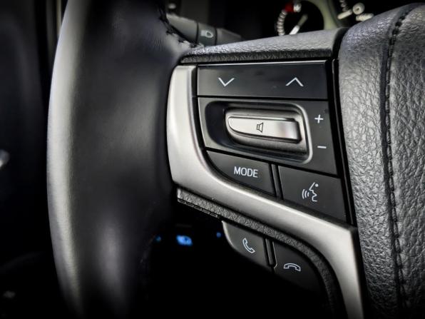 Toyota Land Cruiser 200 Series Рестайлинг 2 с пробегом 2016 года, цена 7 460 000 рублей, 84292 км, внедорожник, Автокод Объявления