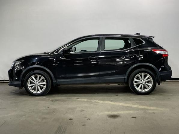 Nissan Qashqai II с пробегом 2018 года, цена 1 559 000 рублей, 162804 км, внедорожник, Автокод Объявления