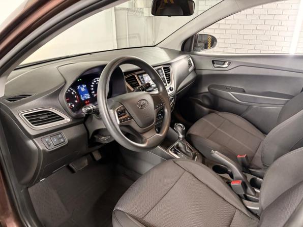 Hyundai Solaris II Рестайлинг с пробегом 2021 года, цена 1 625 000 рублей, 47106 км, седан, Автокод Объявления
