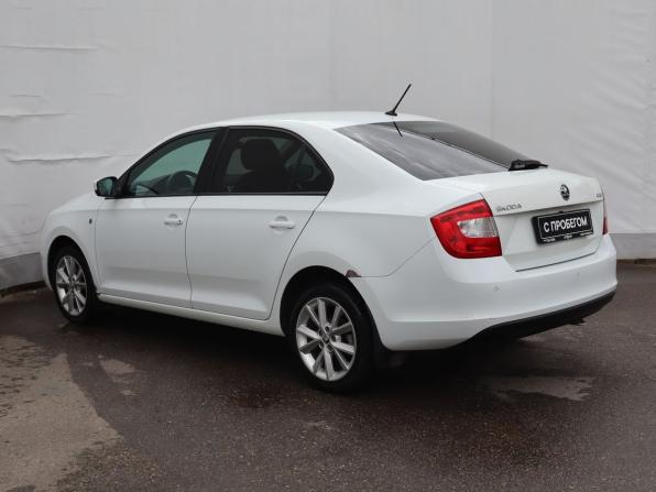 Skoda Rapid I с пробегом 2015 года, цена 960 000 рублей, 219458 км, лифтбек, Автокод Объявления