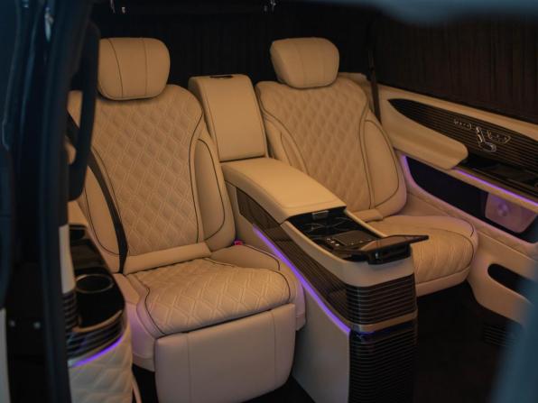 Новый Mercedes-Benz V-Класс III (W447) Рестайлинг 2 2025 года, цена 34 000 000 рублей, минивэн, Автокод Объявления