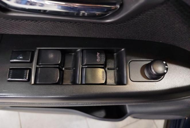 Suzuki SX4 I (Classic) Рестайлинг с пробегом 2010 года, цена 950 000 рублей, 131930 км, хэтчбек, Автокод Объявления