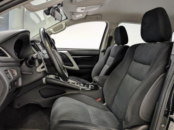 Mitsubishi Pajero Sport III с пробегом 2018 года, цена 3 335 000 рублей, 66184 км, внедорожник, Автокод Объявления