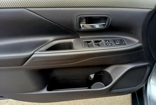 Mitsubishi Outlander II Рестайлинг с пробегом 2012 года, цена 1 300 000 рублей, 214455 км, внедорожник, Автокод Объявления