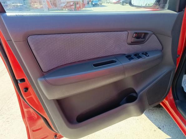 Toyota Hilux VII Рестайлинг с пробегом 2012 года, цена 1 649 000 рублей, 320951 км, пикап, Автокод Объявления