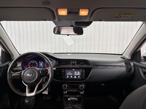 Kia Rio IV с пробегом 2018 года, цена 1 497 000 рублей, 93804 км, седан, Автокод Объявления