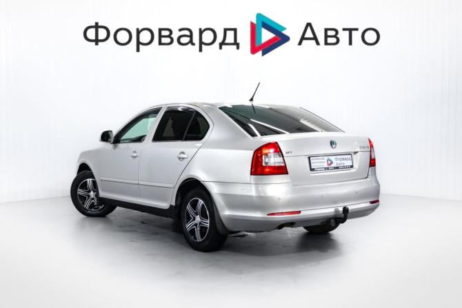 Skoda Octavia II (A5) Рестайлинг с пробегом 2013 года, цена 699 000 рублей, 273000 км, лифтбек, Автокод Объявления