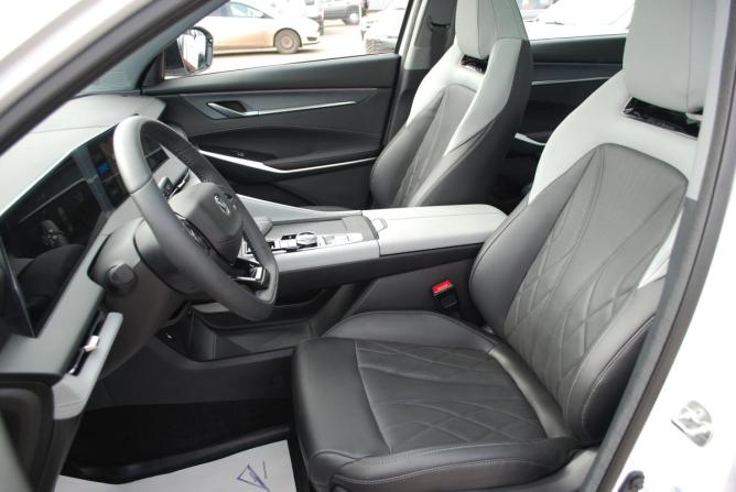 Changan CS75 Plus III с пробегом 2024 года, цена 3 360 000 рублей, 3437 км, внедорожник, Автокод Объявления