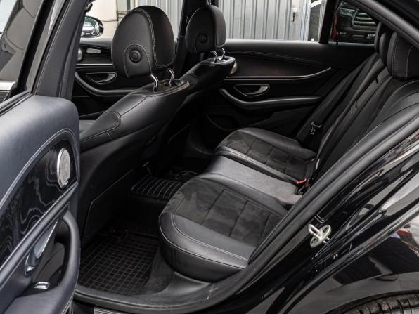Mercedes-Benz E-Класс V (W213 S213 C238) с пробегом 2018 года, цена 2 985 000 рублей, 139281 км, седан, Автокод Объявления