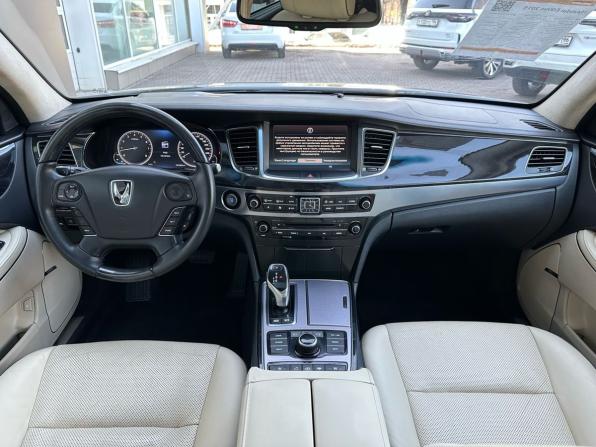 Hyundai Equus II Рестайлинг с пробегом 2015 года, цена 1 399 000 рублей, 191016 км, седан, Автокод Объявления