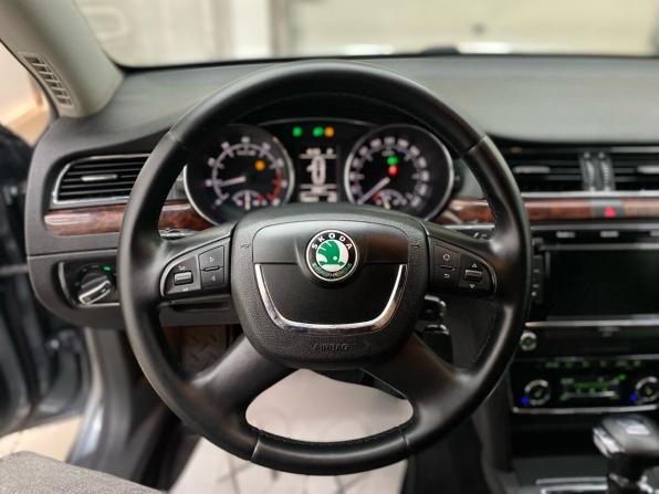 Skoda Superb II с пробегом 2011 года, цена 1 250 000 рублей, 110611 км, лифтбек, Автокод Объявления