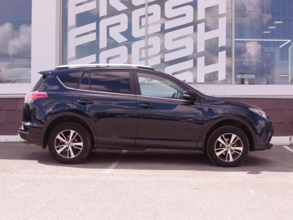 Toyota RAV4 IV (XA40) Рестайлинг с пробегом 2018 года, цена 2 250 000 рублей, 106207 км, внедорожник, Автокод Объявления