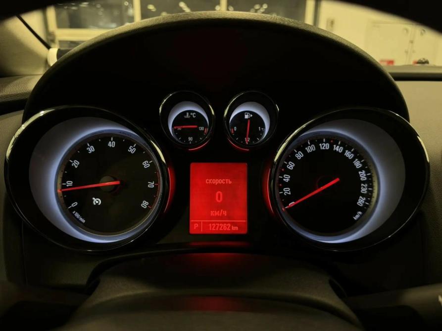 Opel Astra J Рестайлинг Подольск  - изображение 19