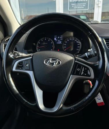 Hyundai Solaris I Рестайлинг с пробегом 2016 года, цена 1 135 000 рублей, 142968 км, седан, Автокод Объявления