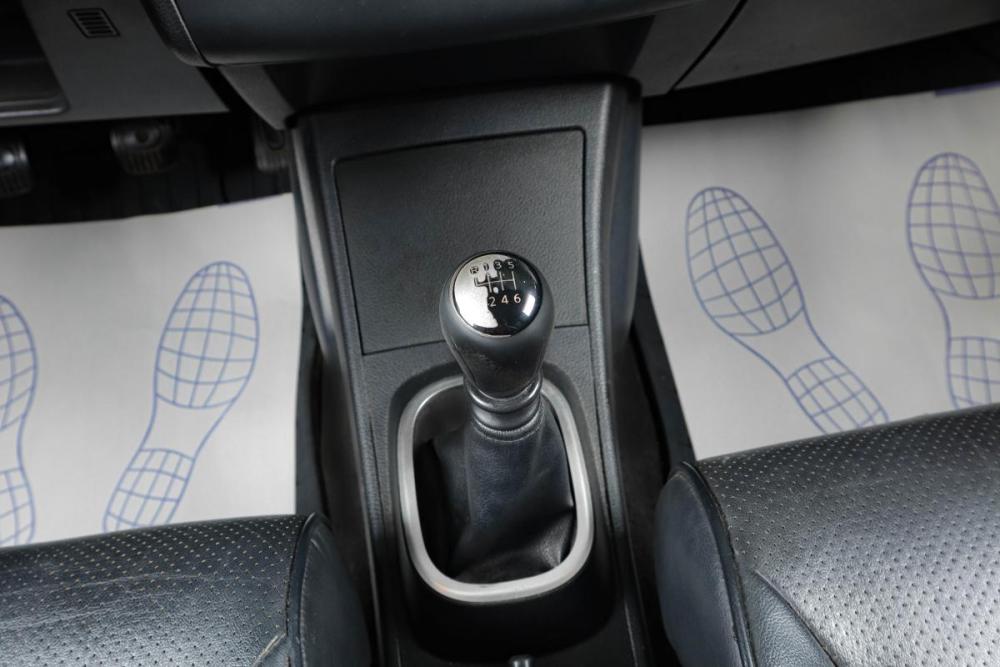 Nissan Tiida I Тюмень  - изображение 18