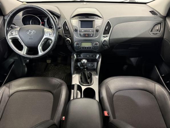 Hyundai ix35 I Рестайлинг с пробегом 2013 года, цена 1 160 000 рублей, 156375 км, внедорожник, Автокод Объявления