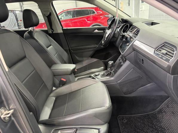 Volkswagen Tiguan II с пробегом 2018 года, цена 2 097 000 рублей, 138000 км, внедорожник, Автокод Объявления