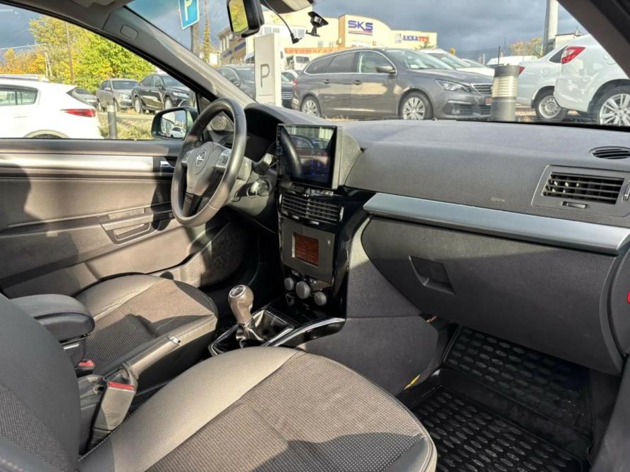 Opel Astra H Рестайлинг Крым  - изображение 16
