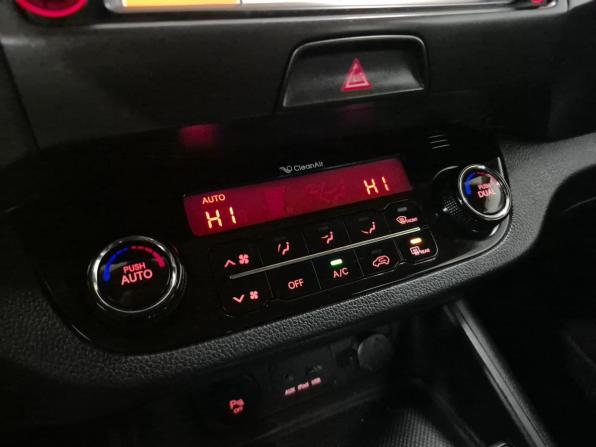 Kia Sportage III с пробегом 2013 года, цена 1 295 000 рублей, 219069 км, внедорожник, Автокод Объявления