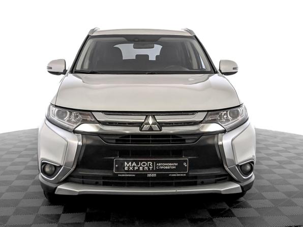 Mitsubishi Outlander III Рестайлинг 2 с пробегом 2018 года, цена 1 875 000 рублей, 213152 км, внедорожник, Автокод Объявления