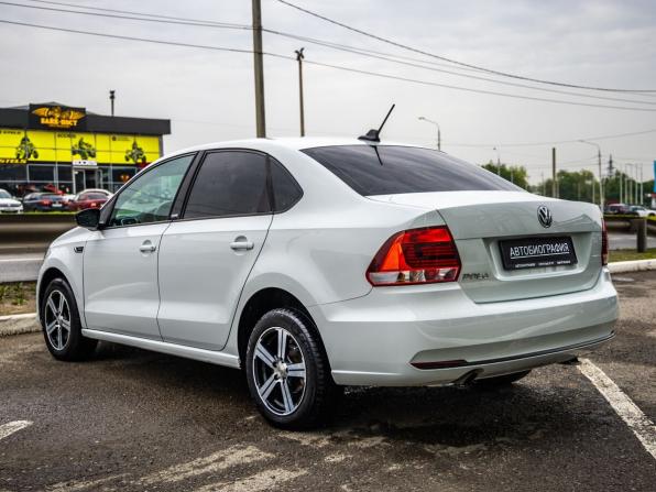 Volkswagen Polo V Рестайлинг с пробегом 2017 года, цена 1 098 000 рублей, 145169 км, седан, Автокод Объявления
