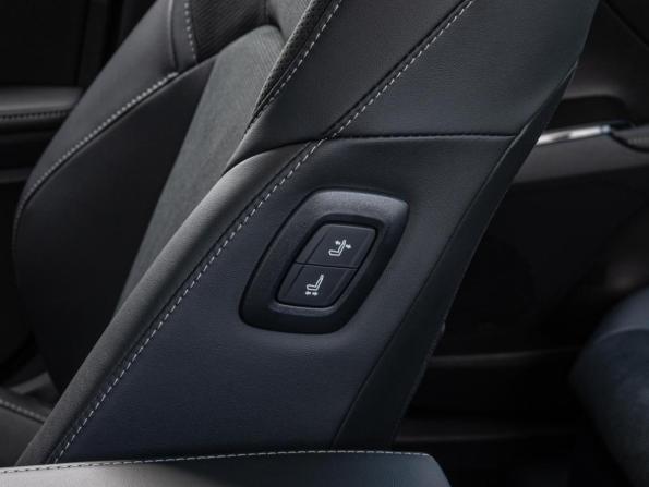 Toyota Camry IX (XV80) China Market с пробегом 2026 года, цена 4 240 000 рублей, 46 км, седан, Автокод Объявления