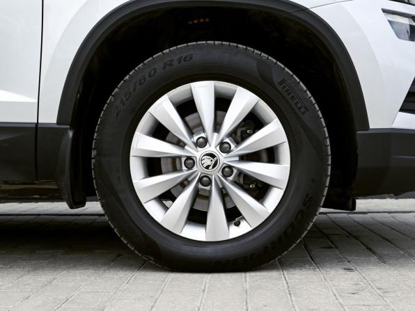 Skoda Karoq I с пробегом 2021 года, цена 2 299 000 рублей, 123766 км, внедорожник, Автокод Объявления