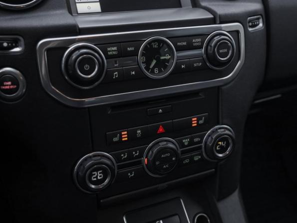 Land Rover Discovery IV Рестайлинг с пробегом 2014 года, цена 2 799 000 рублей, 118471 км, внедорожник, Автокод Объявления
