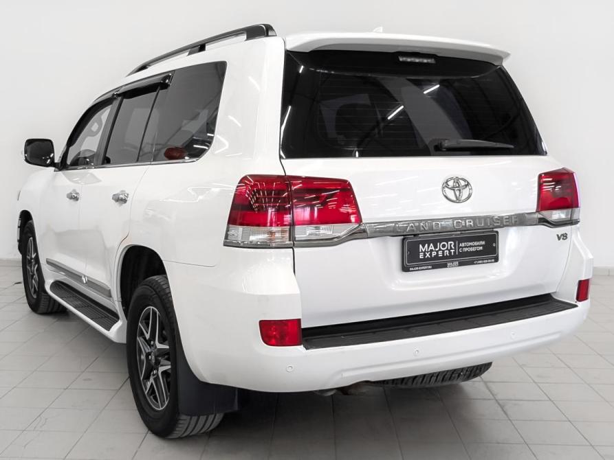 Toyota Land Cruiser 200 Series Рестайлинг 2 Москва  - изображение 7