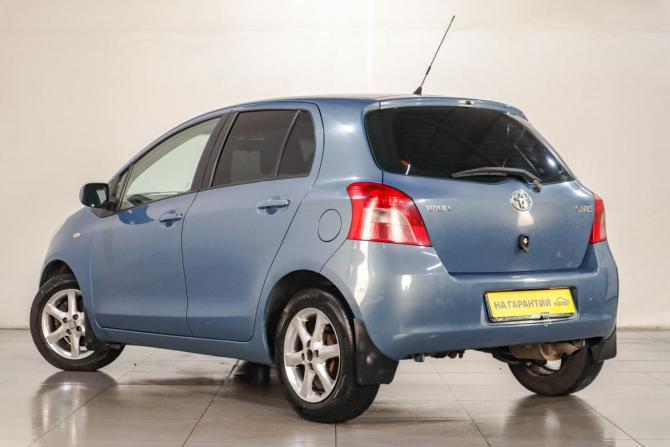 Toyota Yaris II с пробегом 2007 года, цена 639 000 рублей, 288000 км, хэтчбек, Автокод Объявления
