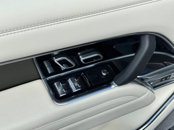 Land Rover Range Rover V с пробегом 2025 года, цена 27 900 000 рублей, 1410 км, внедорожник, Автокод Объявления