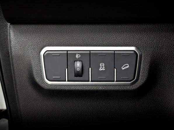 Haval M6 II с пробегом 2024 года, цена 1 720 000 рублей, 63000 км, внедорожник, Автокод Объявления