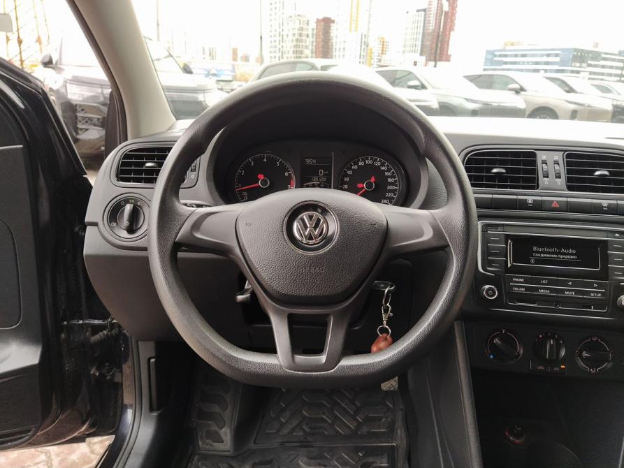 Volkswagen Polo V Рестайлинг Екатеринбург  - изображение 19