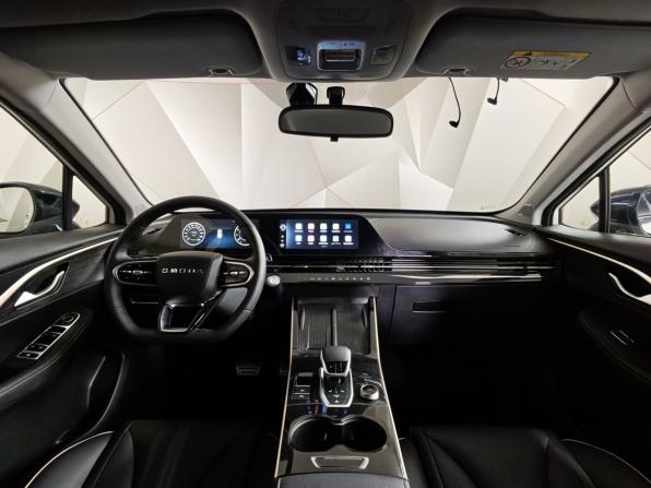 Omoda C5 I с пробегом 2024 года, цена 1 815 000 рублей, 15072 км, внедорожник, Автокод Объявления