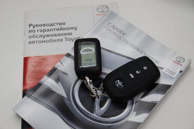 Toyota Camry VII (XV50) Рестайлинг с пробегом 2016 года, цена 2 435 150 рублей, 113929 км, седан, Автокод Объявления