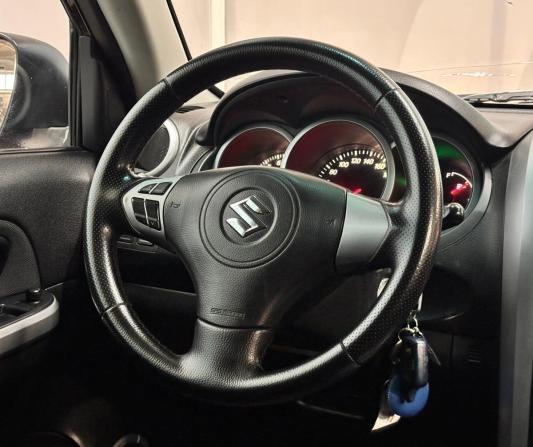 Suzuki Grand Vitara II с пробегом 2008 года, цена 650 000 рублей, 295698 км, внедорожник, Автокод Объявления