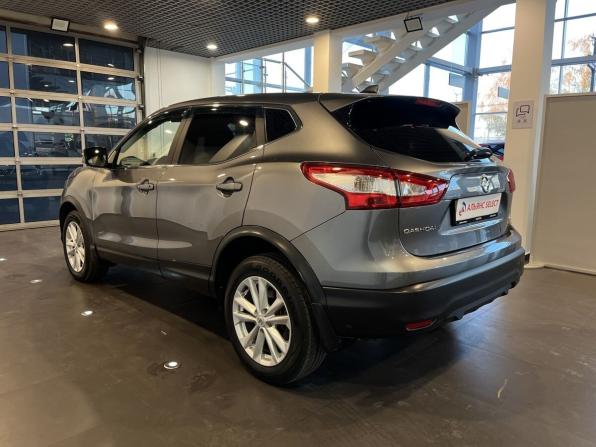 Nissan Qashqai II с пробегом 2018 года, цена 1 790 000 рублей, 108839 км, внедорожник, Автокод Объявления