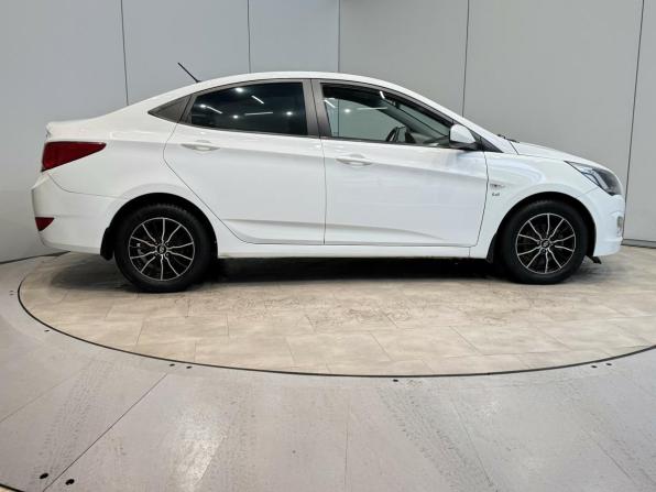 Hyundai Solaris I Рестайлинг с пробегом 2014 года, цена 999 000 рублей, 157606 км, седан, Автокод Объявления