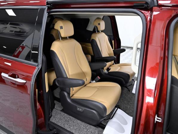 Kia Carnival IV с пробегом 2021 года, цена 2 229 000 рублей, 54809 км, минивэн, Автокод Объявления