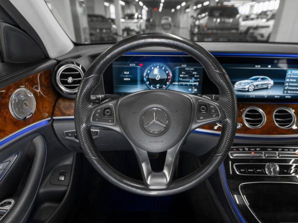 Mercedes-Benz E-Класс V (W213 S213 C238) с пробегом 2016 года, цена 2 650 000 рублей, 107789 км, седан, Автокод Объявления