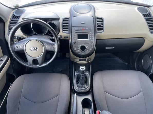 Kia Soul I Рестайлинг с пробегом 2012 года, цена 950 000 рублей, 168475 км, хэтчбек, Автокод Объявления