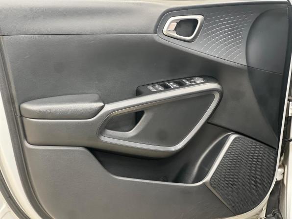 Kia Soul III с пробегом 2020 года, цена 1 585 000 рублей, 101000 км, хэтчбек, Автокод Объявления
