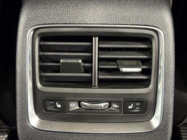 Geely Atlas Pro с пробегом 2024 года, цена 2 365 000 рублей, 20003 км, внедорожник, Автокод Объявления